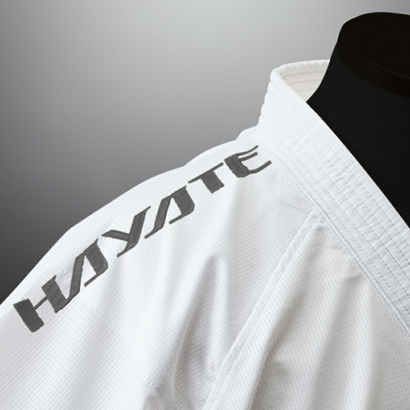 最軽量、試合用組手空手着 「DotAir（ドットエア）」HAYATE風神